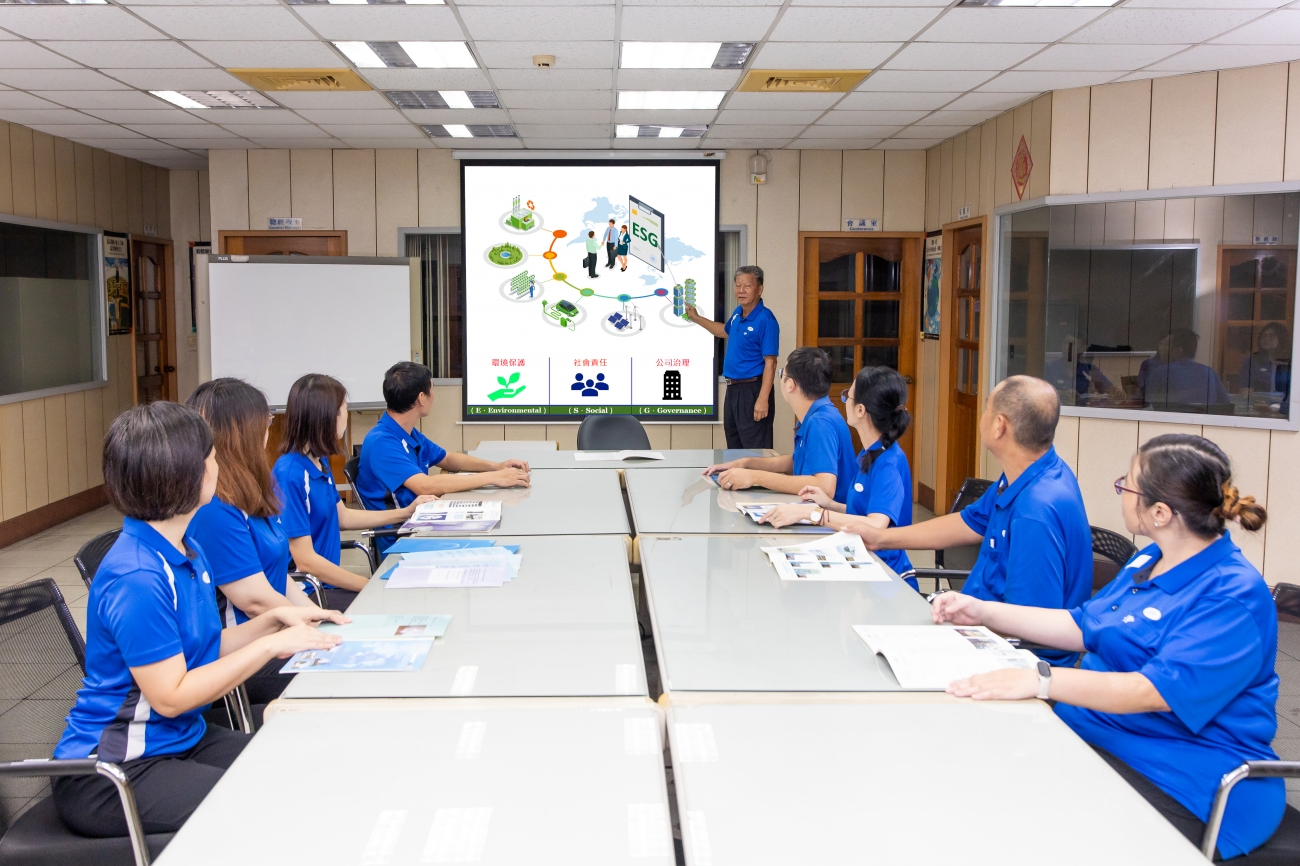 九彥科技不定期舉行內部/外部之教育訓練。